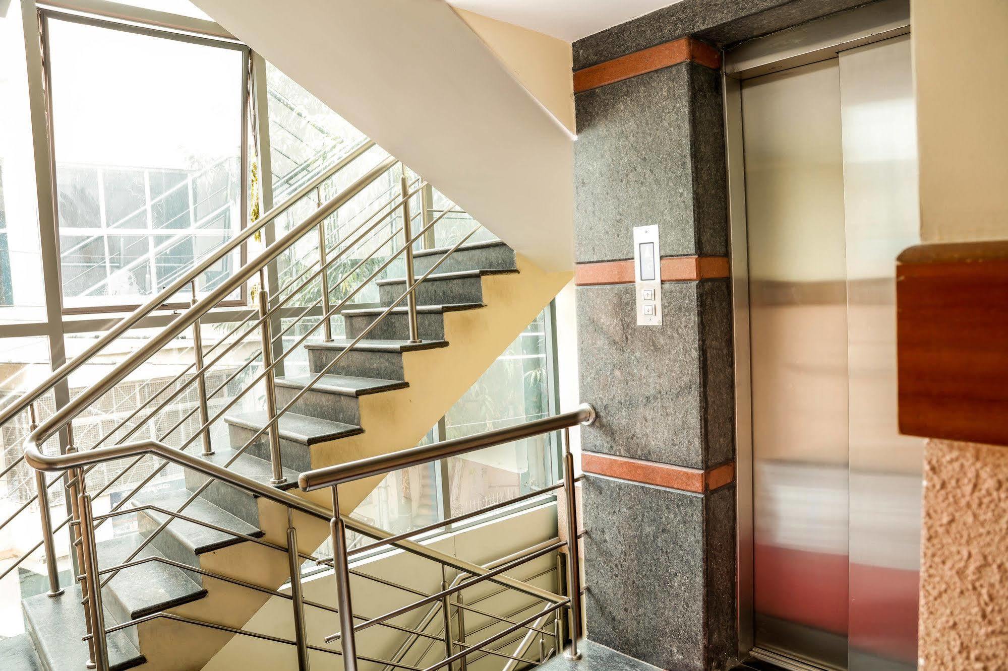 Itsy Hotels Elmas Golden Key Bangalore Exteriör bild